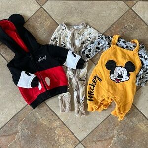 Mickey Mouse Baby Outfit Set